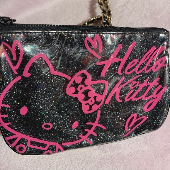 🎉HP!🎉 Sanrio Vivitix Hello Kitty Glitter Crossbody Bag - Picture 2 of 11